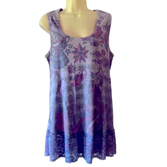 Multicolor Tattoo Print Ribbed Knit Tunic Top with Lace Bottom Edge 1X Summer - Picture 1 of 6